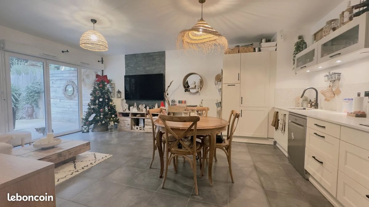 Appartement à vendre, 61m², Saint-Cannat