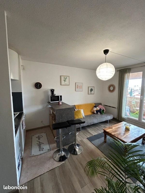 Appartement à louer, 29m², Sanary-sur-Mer