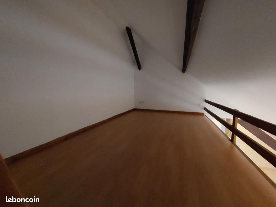 Appartement à louer, 20m², Saint-Fargeau-Ponthierry