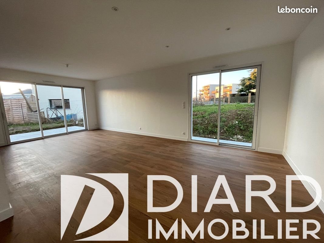 Maison à louer, 117m², Servon-sur-Vilaine