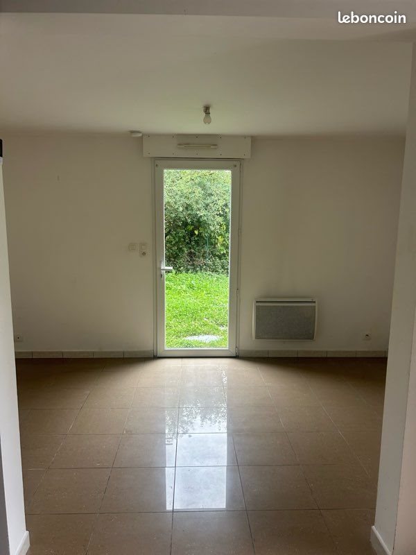 Appartement à louer, 27m², Saint-Jean-de-Linières