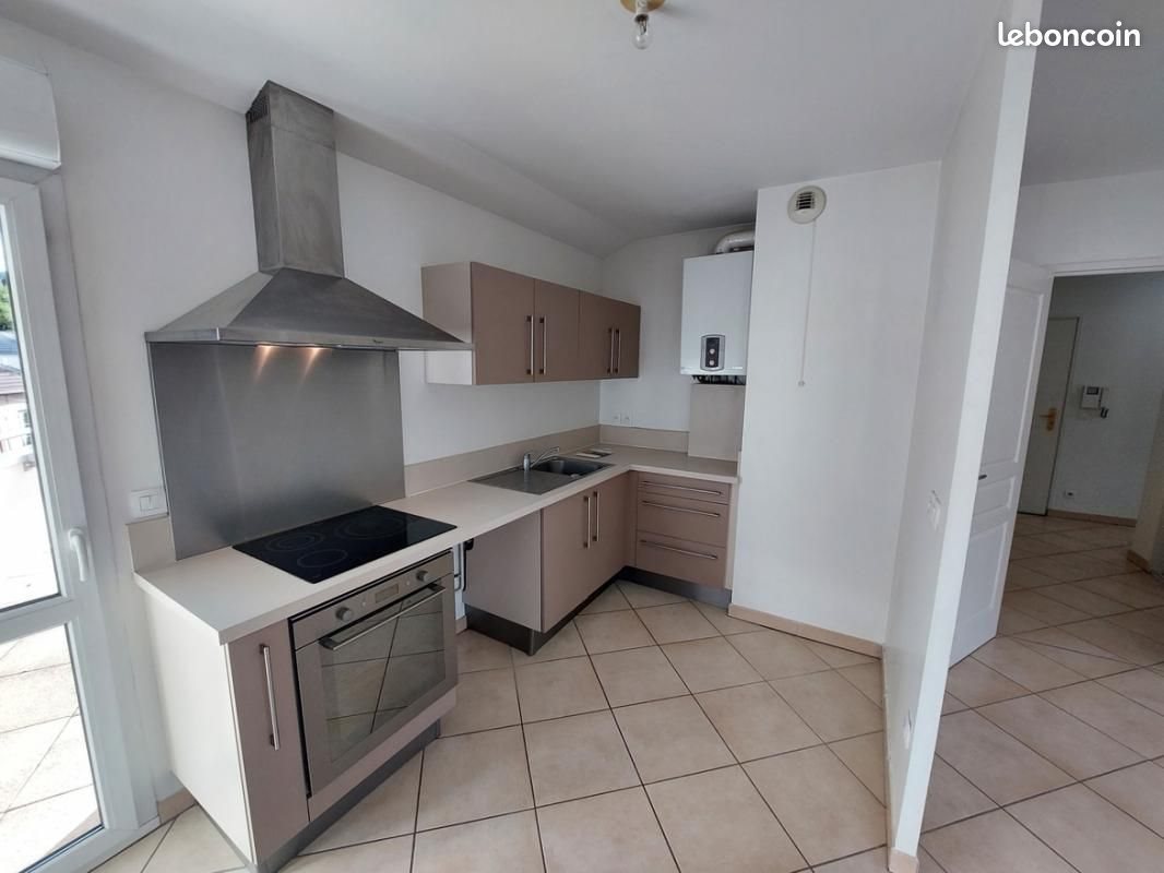 Appartement à louer, 73m², La Tronche