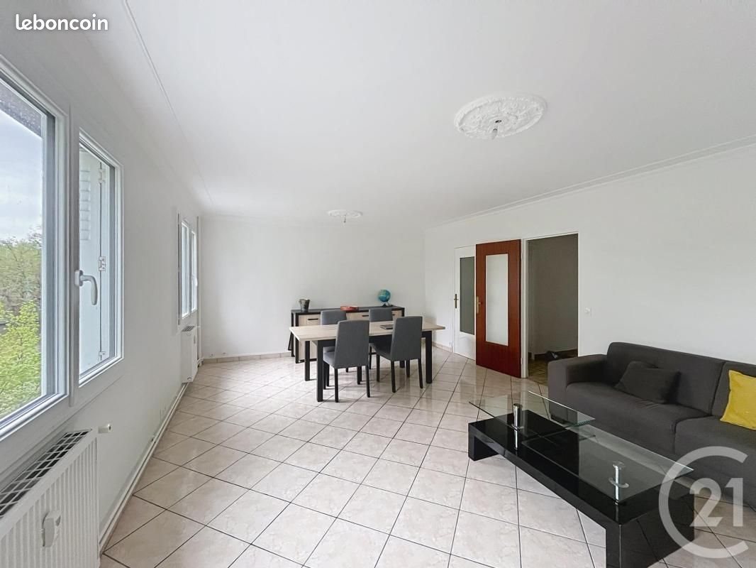 Appartement à louer, 81m², Clermont-Ferrand