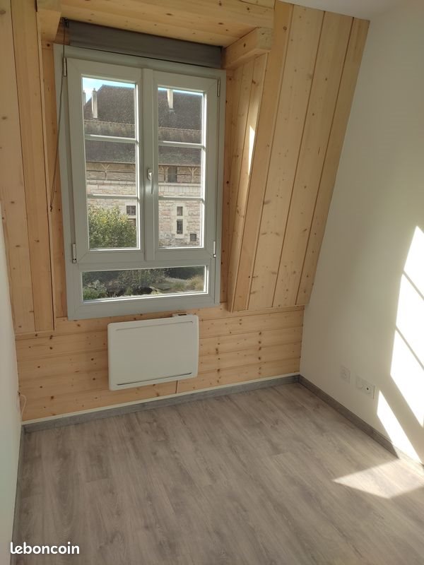 Appartement à louer, 28m², Dole