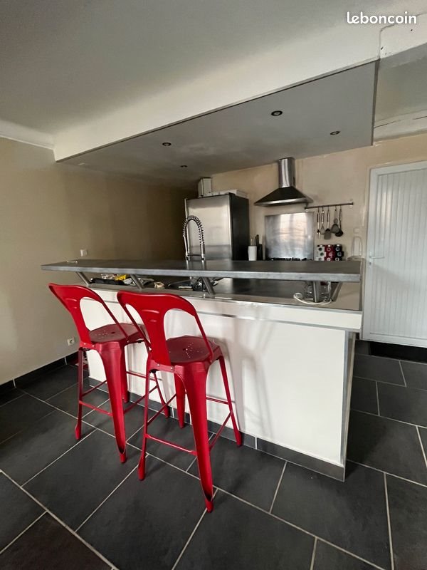 Appartement à louer, 38m², Saint-Zacharie