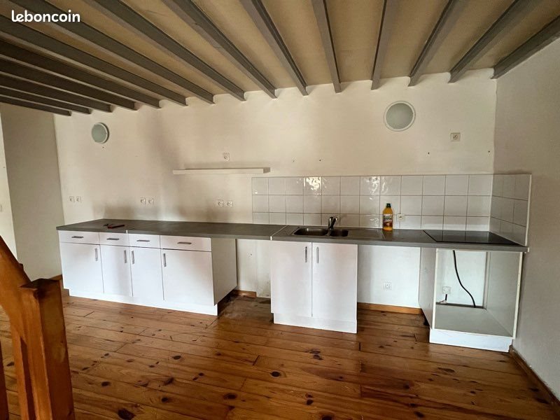 Appartement à louer, 70m², Luc-sur-Orbieu