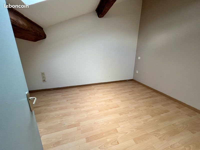 Appartement à louer, 70m², Luc-sur-Orbieu