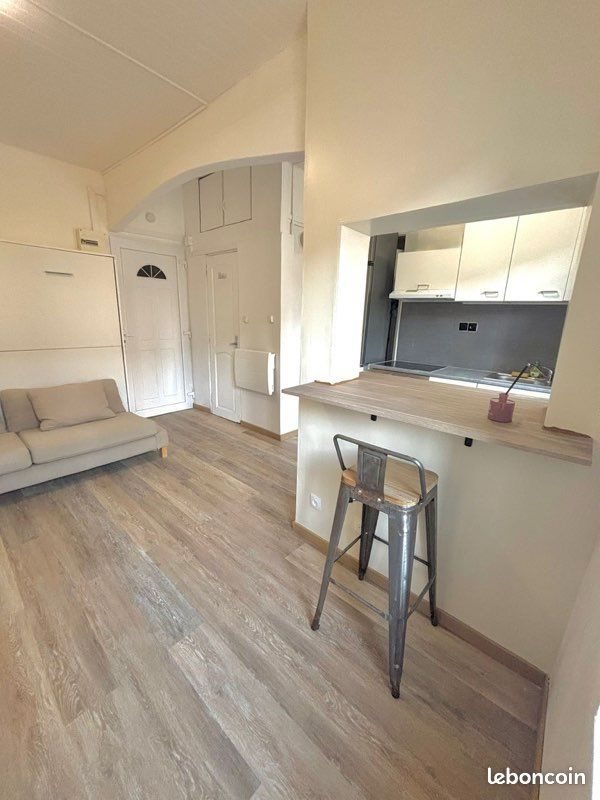 Appartement à louer, 19m², Marseille 4ème