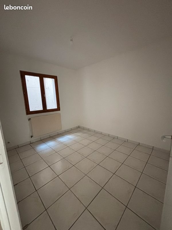 Appartement à louer, 53m², Castillon-la-Bataille