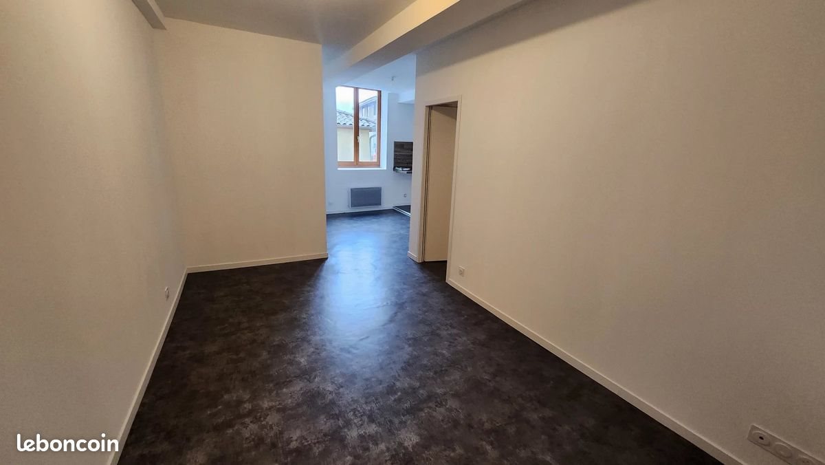 Appartement à louer, 41m², Tullins