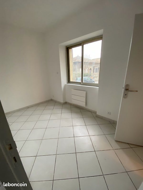 Appartement à louer, 28m², Saze