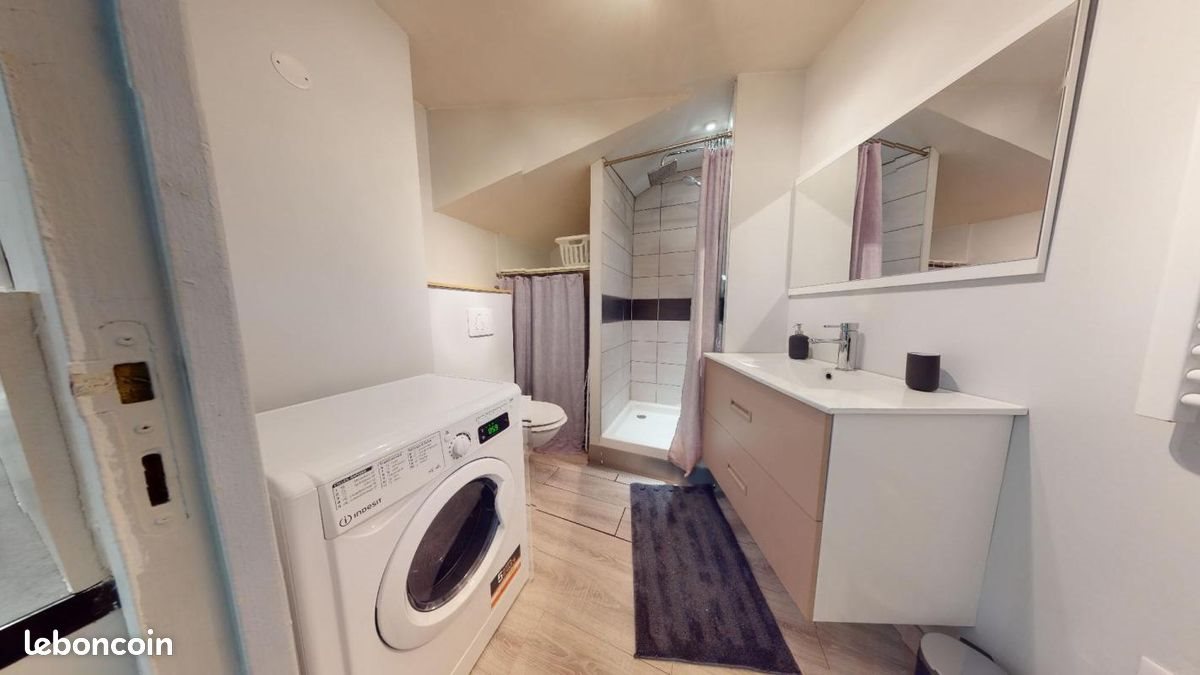 Appartement à louer, 18m², Saint-Etienne