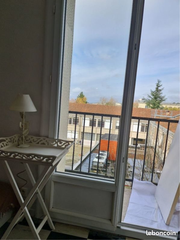 Appartement à louer, 18m², Cahors