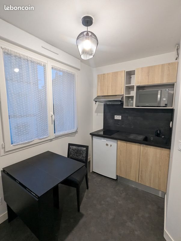 Appartement à louer, 18m², Laval