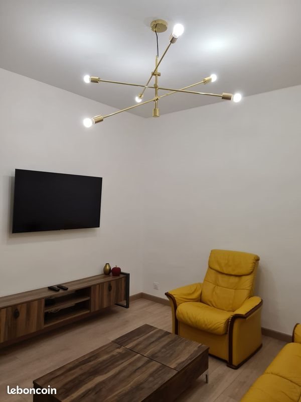 Maison à louer, 70m², Givet