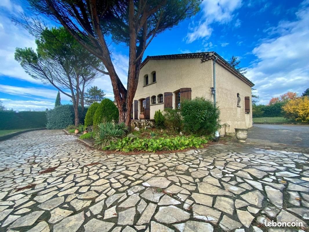 Maison à louer, 165m², Aouste-sur-Sye