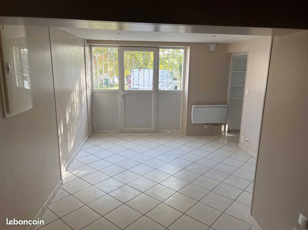 Maison à louer, 58m², Thiers