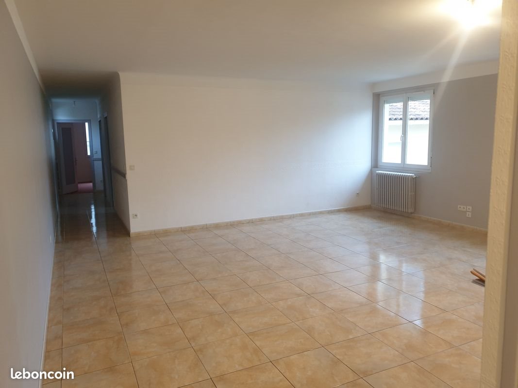 Appartement à louer, 120m², Aire-sur-l'Adour