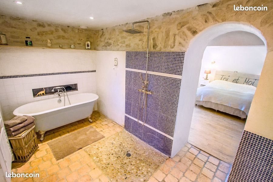 Maison à louer, 120m², Montolieu