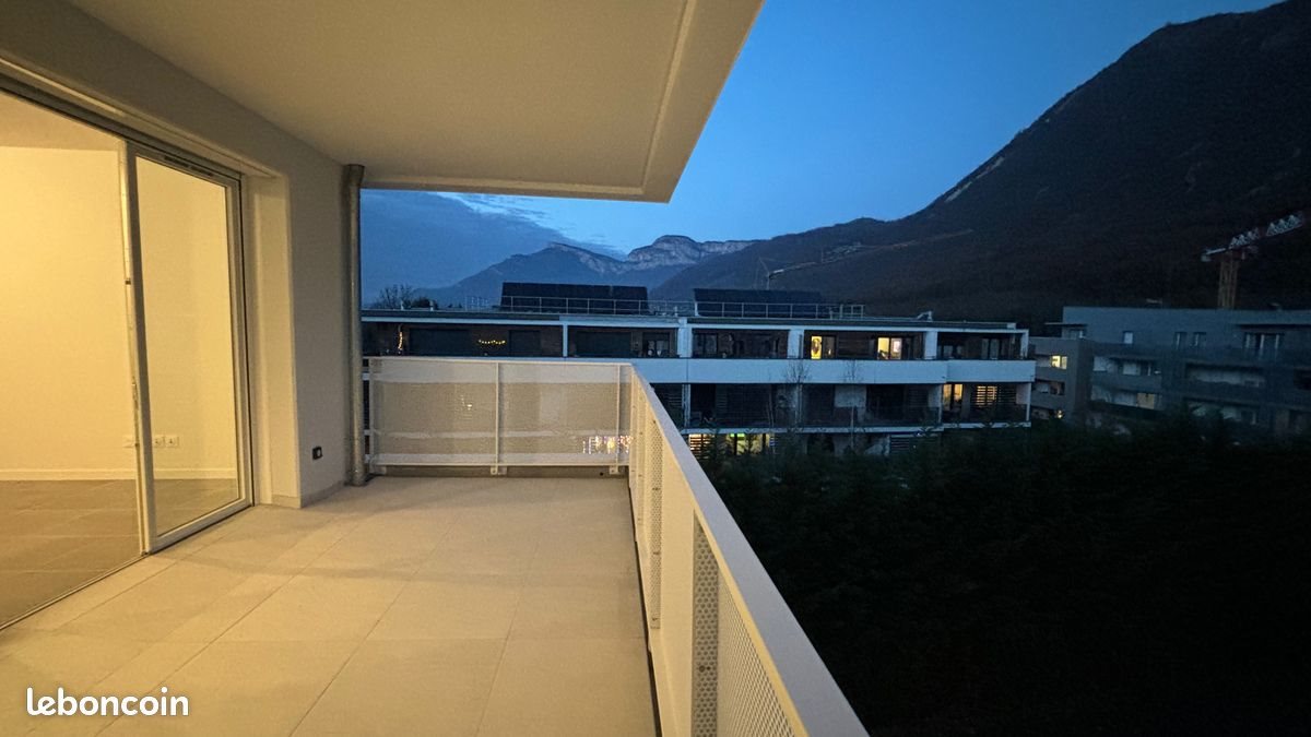 Appartement à louer, 64m², Challes-les-Eaux