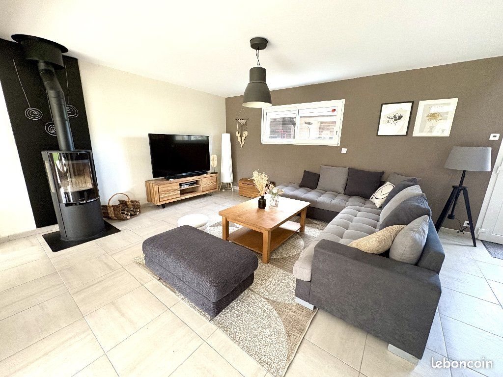 Maison à vendre, 145m², Sainte-Croix-Hague