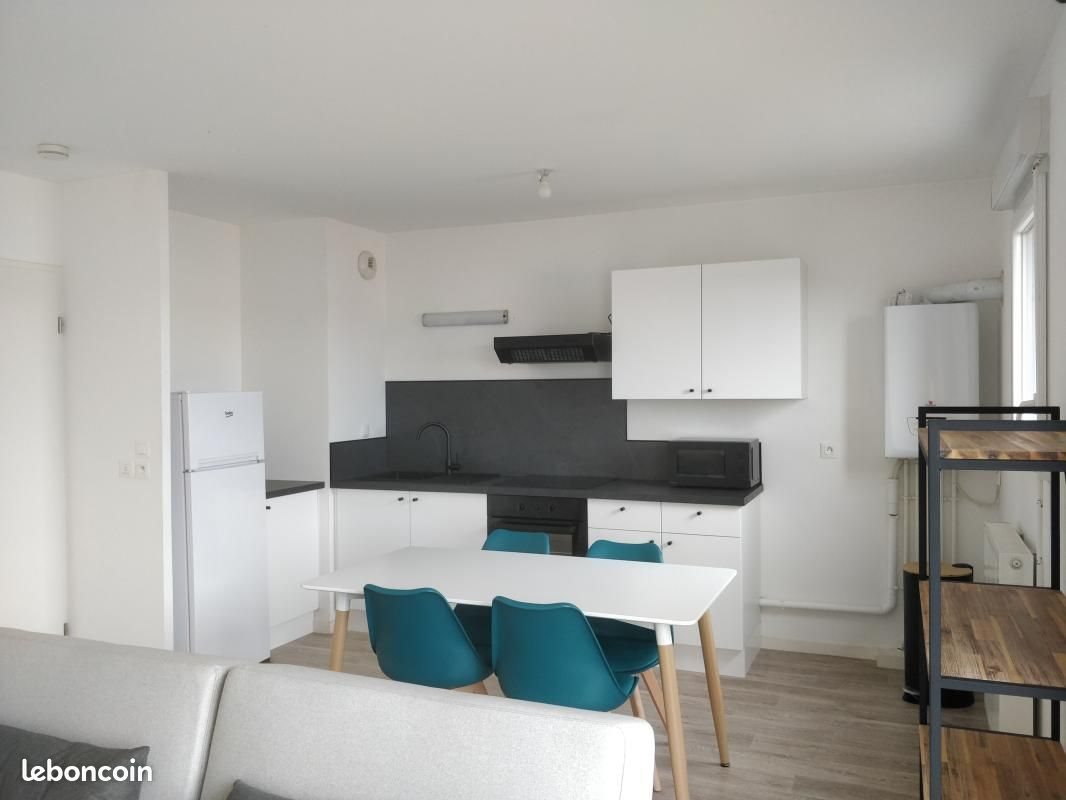 Appartement à louer, 42m², Ingré