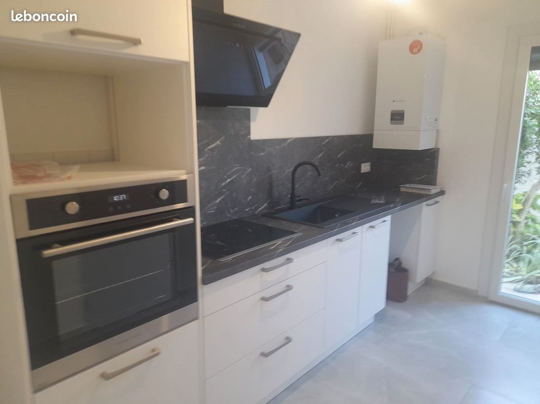 Maison à louer, 78m², Orange