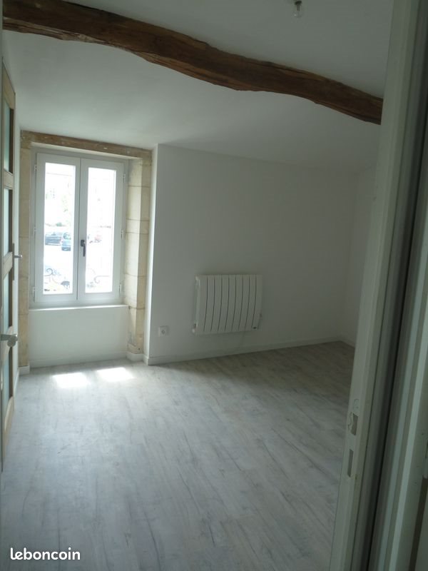 Maison à louer, 70m², Pont-l'Abbé-d'Arnoult