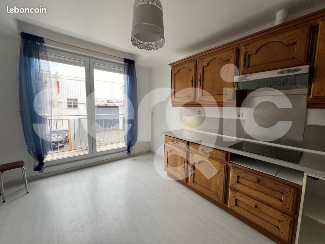 Appartement à louer, 27m², Arras