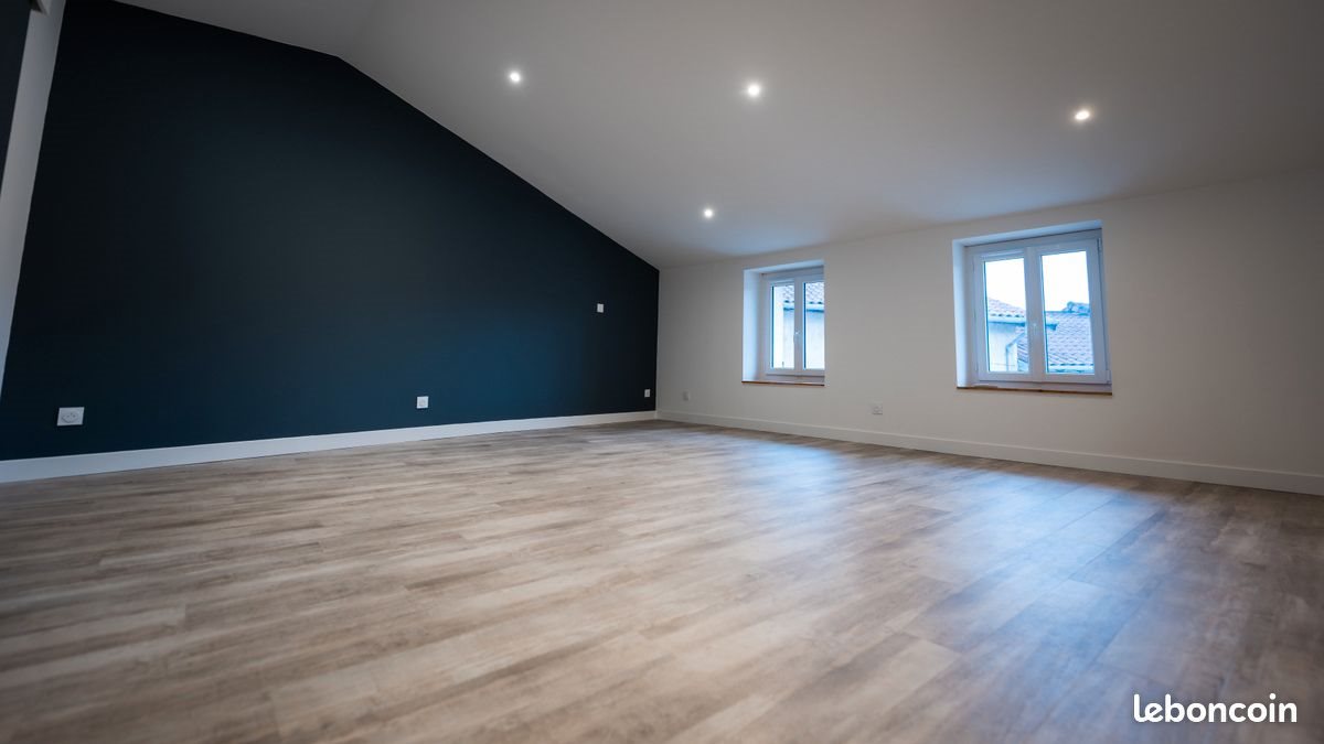 Appartement à louer, 80m², Saint-Marcellin-en-Forez