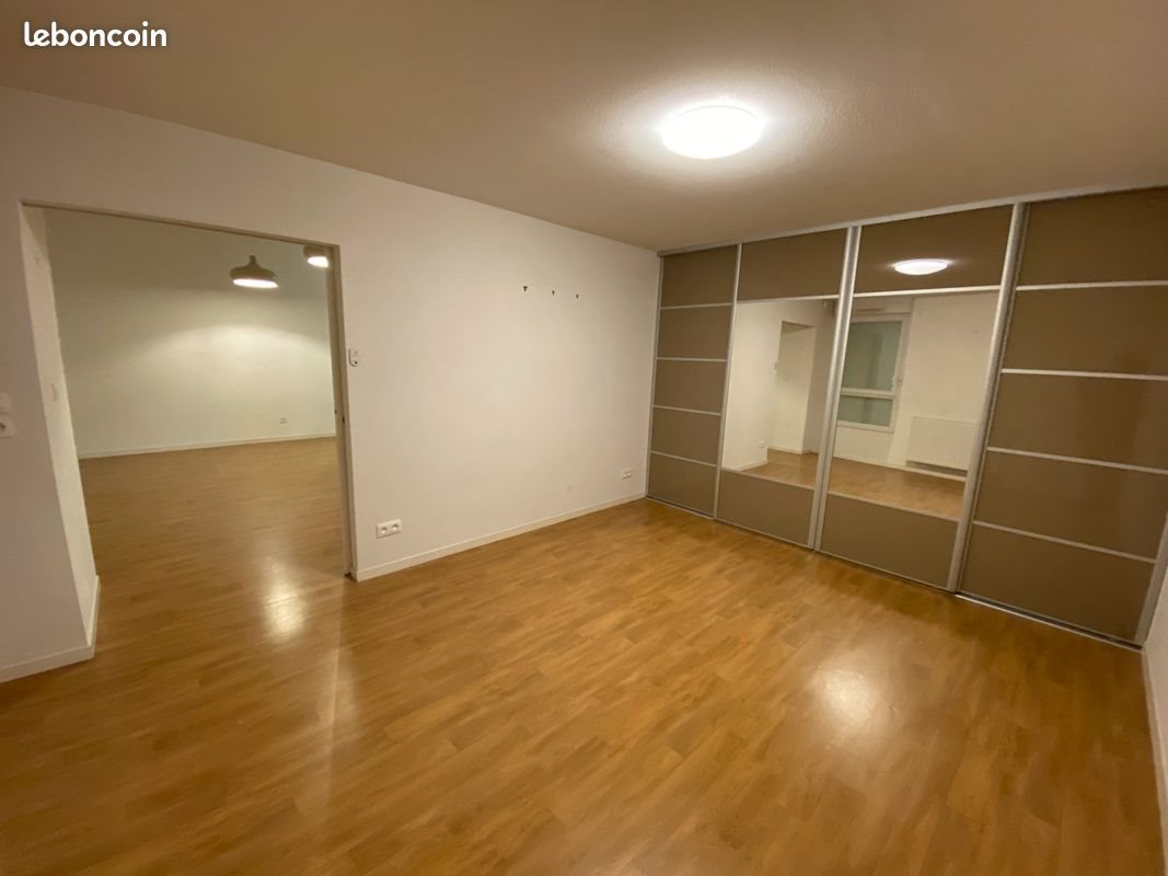 Appartement à louer, 61m², Nantes