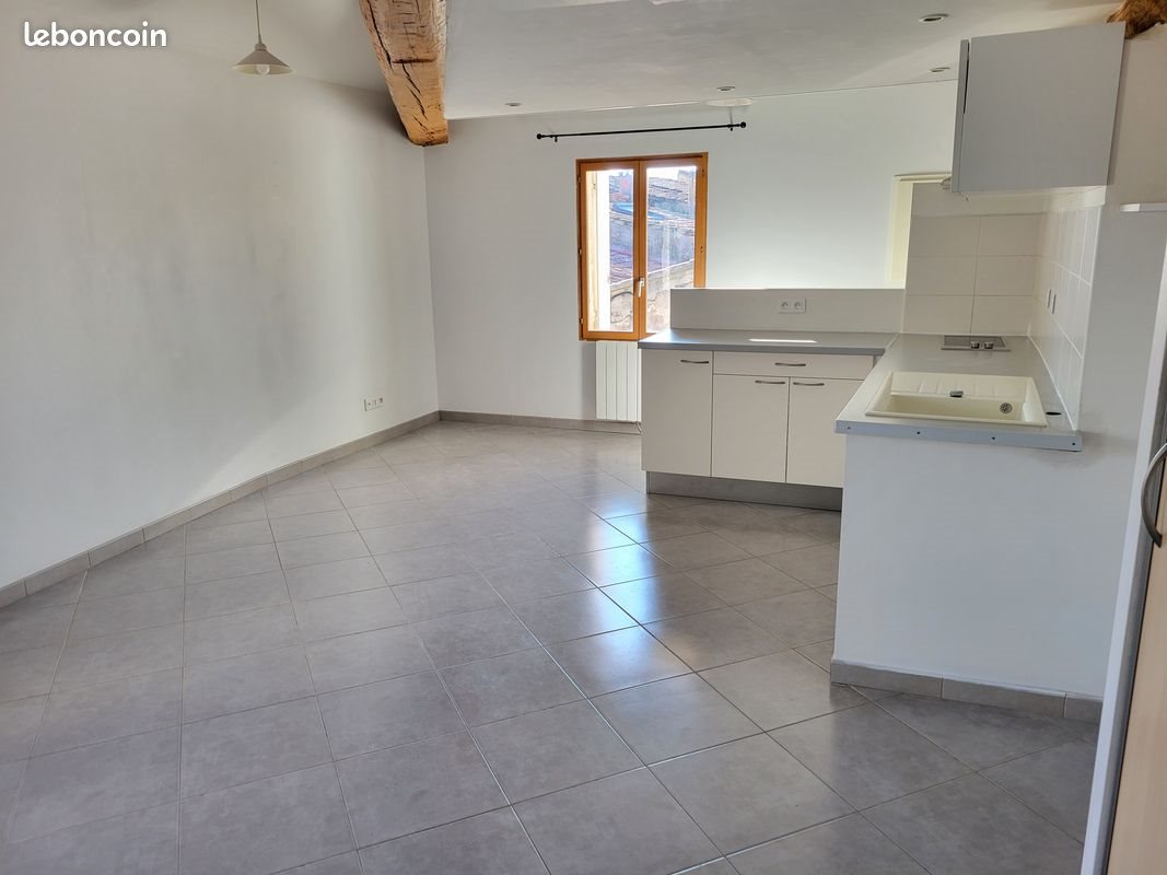 Appartement à louer, 45m², Gigean