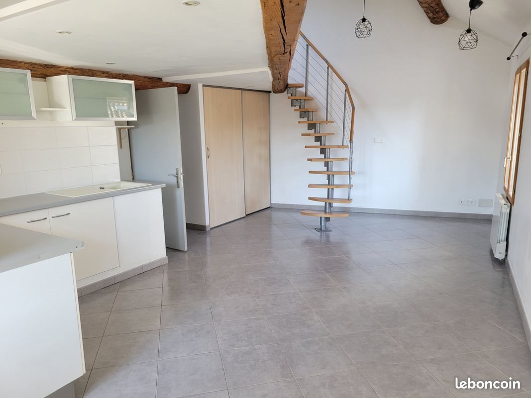 Appartement à louer, 45m², Gigean
