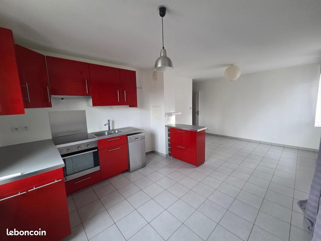 Appartement à louer, 43m², Nemours