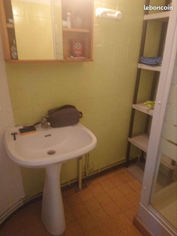 Appartement à louer, 12m², Saint-Chamas