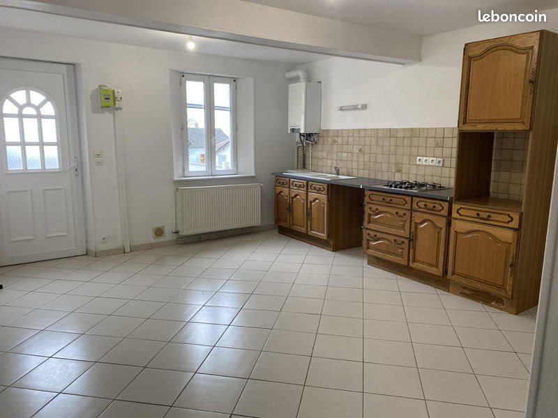 Maison à louer, 95m², Vouziers