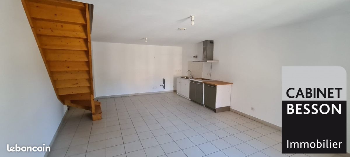 Appartement à louer, 58m², Saint-Jeoire-Prieuré