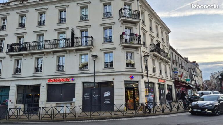 Appartement à louer, 43m², Romainville