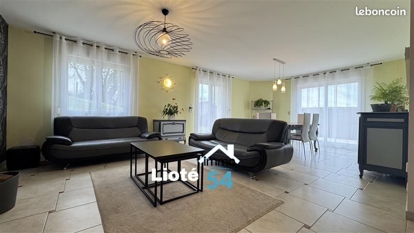 Maison à vendre, 141m², Germonville