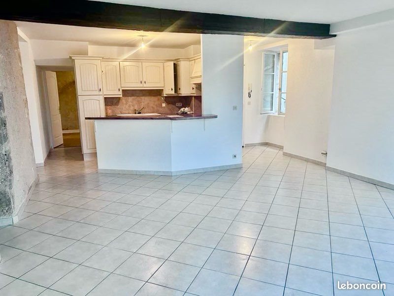 Appartement à louer, 92m², Blois