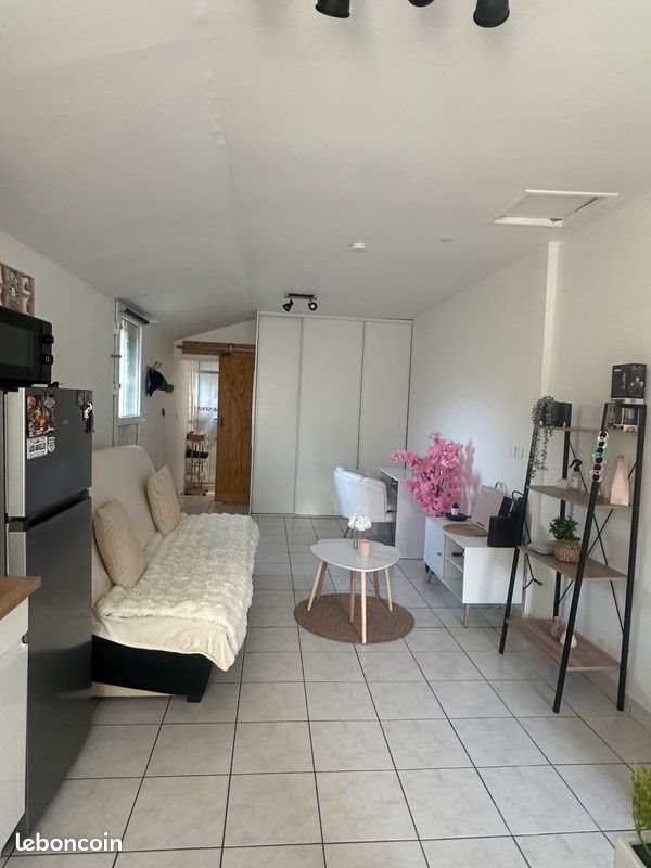 Appartement à louer, 27m², Monterblanc