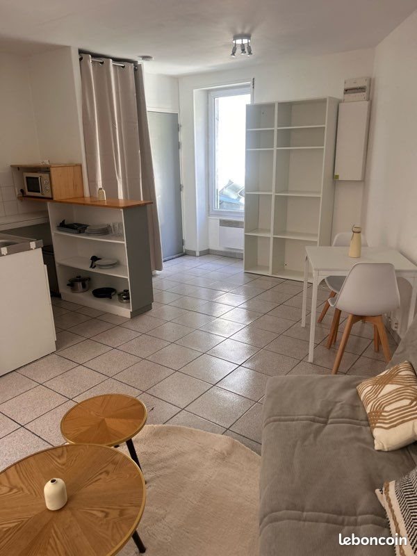 Appartement à louer, 23m², Angoulême