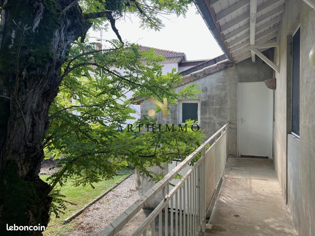 Maison à louer, 39m², Charpey