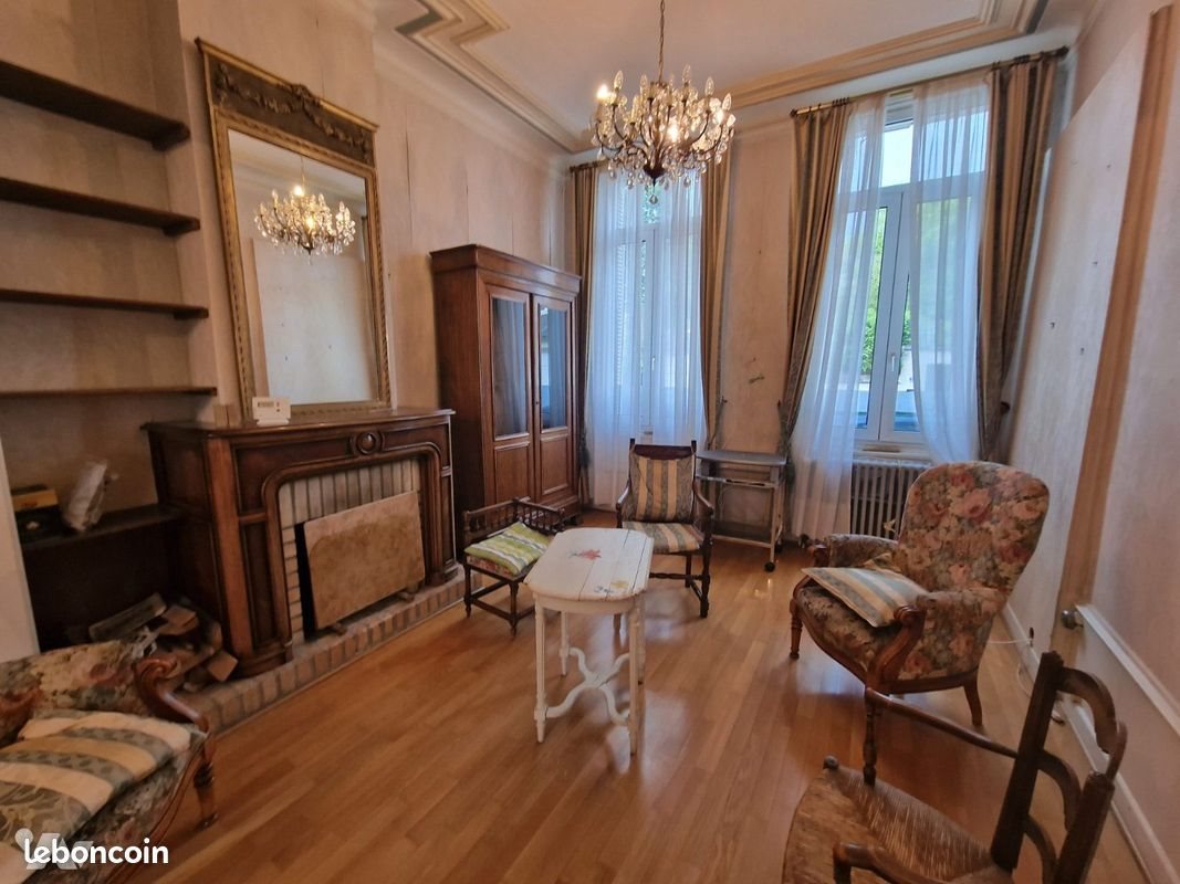 Appartement à vendre, 229m², Saint-Quentin