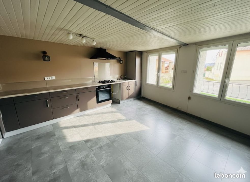 Maison à vendre, 50m², Saint-Marcellin-en-Forez