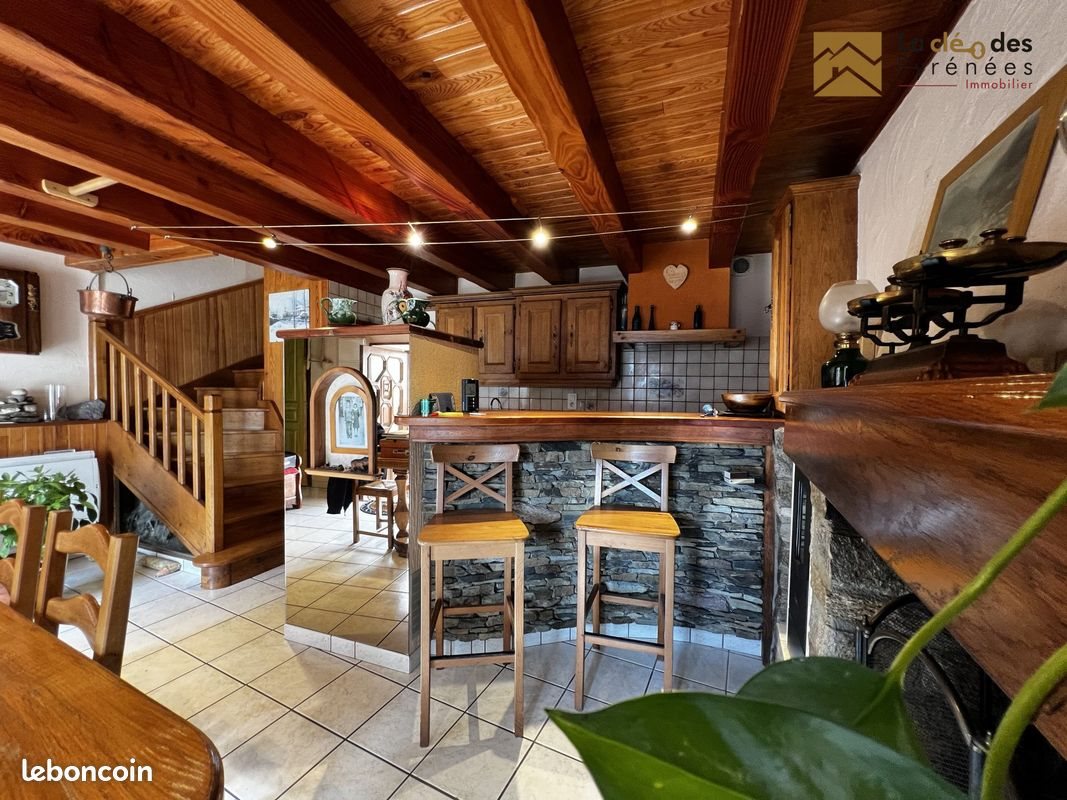 Maison à louer, 81m², Arreau