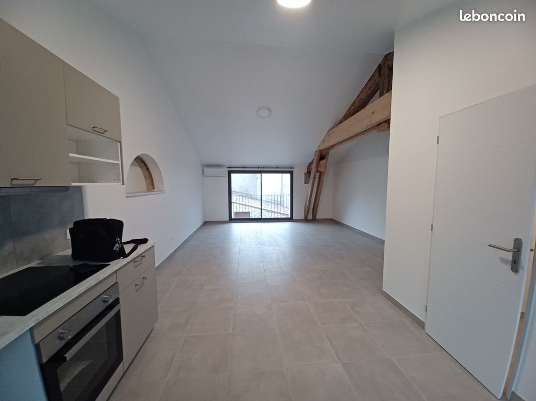 Appartement à louer, 70m², Fontanès