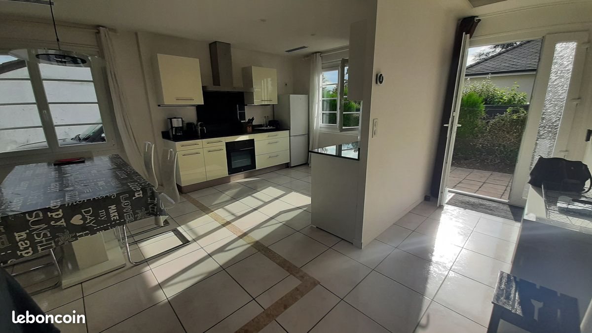 Maison à louer, 80m², Idron