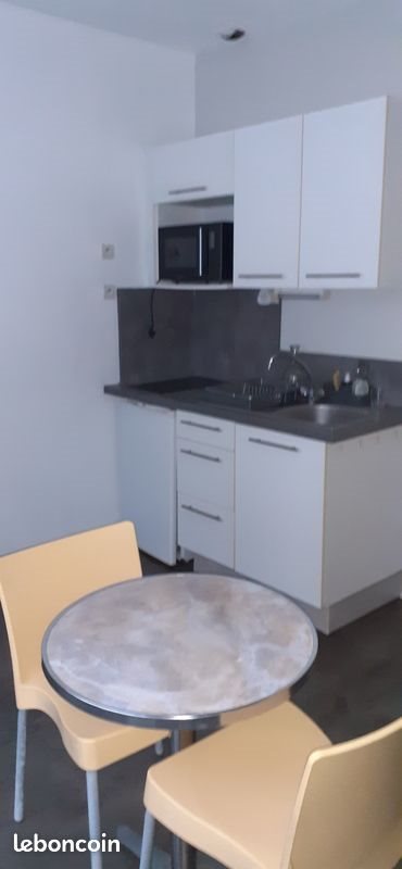 Appartement à louer, 19m², Nantes
