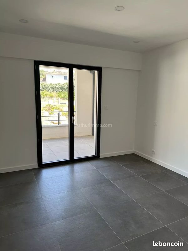 Appartement à louer, 45m², Ajaccio